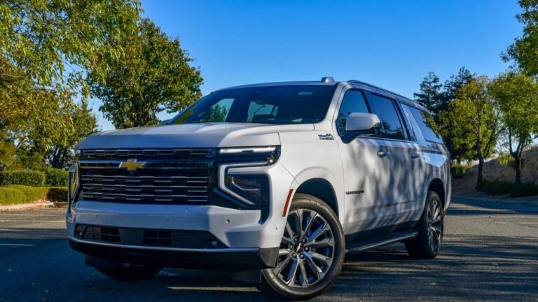 GM’s V8 SUVs Still Get the Same 17 MPG They Did in 2010