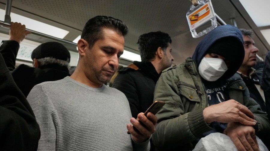 Russia and Iran are making copycats of China's Great Firewall 