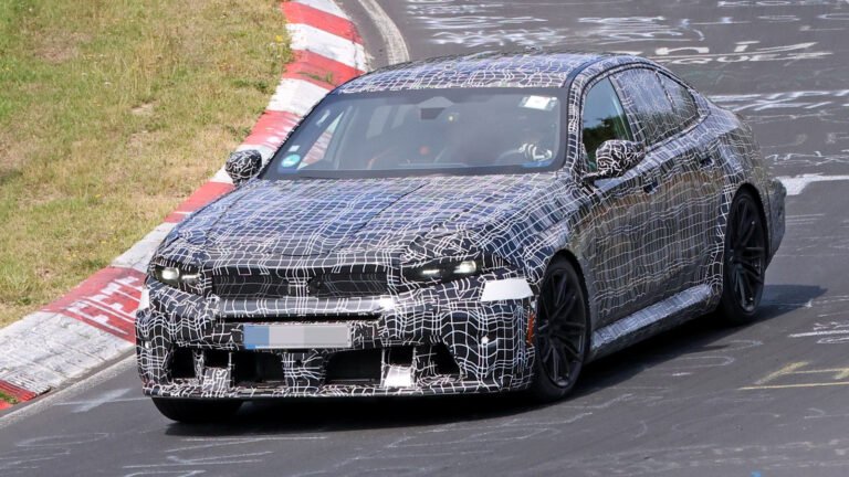 BMW M5 Is Getting A Snoutier, Toothier Neue Klasse Facelift