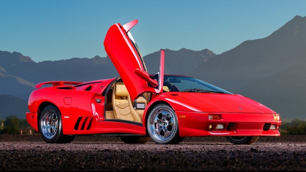 5 Exotics That Use Parts From Cheap Normie Cars (And Even Buses)