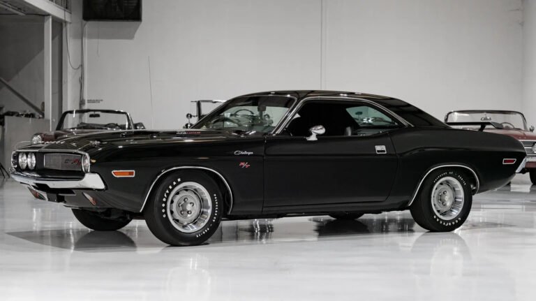 1970 Dodge Challenger R/T Hardtop For Sale With 426 HEMI V8, But Is It Worth $230k?