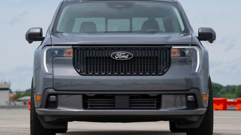 Ford Maverick Owners Report Trucks Randomly Starting With No Driver Inside