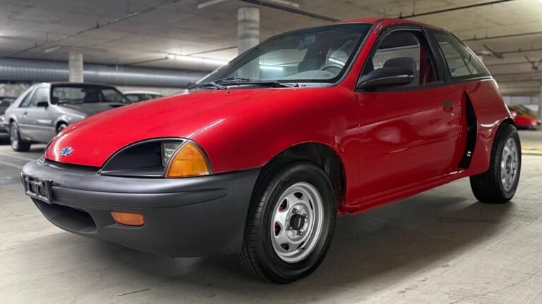 This Mid-Engine V8 Geo Metro Is The Ultimate Evolution Of 'LS Swap All The Things'