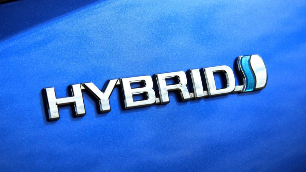 Toyota's Next Hybrids Will Sip 15% Less Gas, And They Can't Come Soon Enough