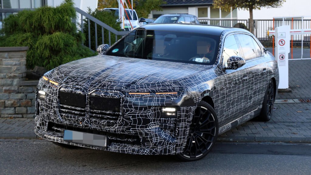 New BMW Alpina B7 Will Have A Great-Sounding V8