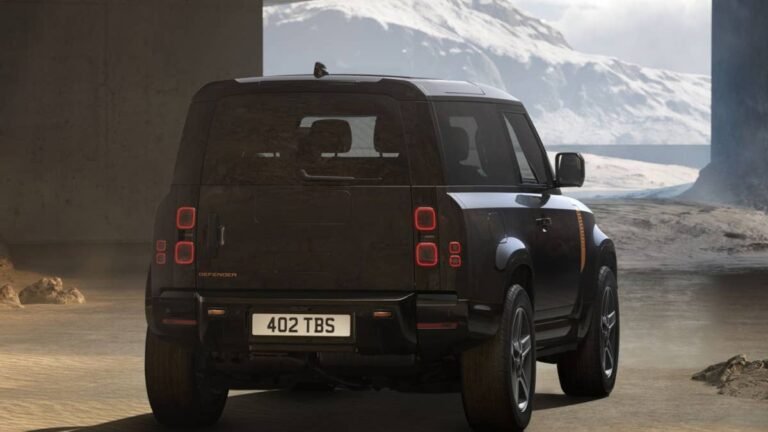 Land Rover Defender 90 Buyers Can Now Ditch the Spare Tire