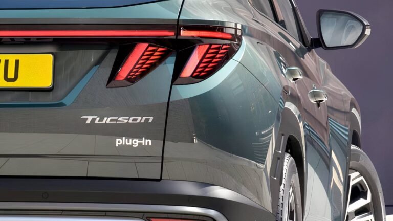 2026 Tucson PHEV vs. RAV4 PHEV: One Is Cheaper, One Goes Further - Which Should You Buy?