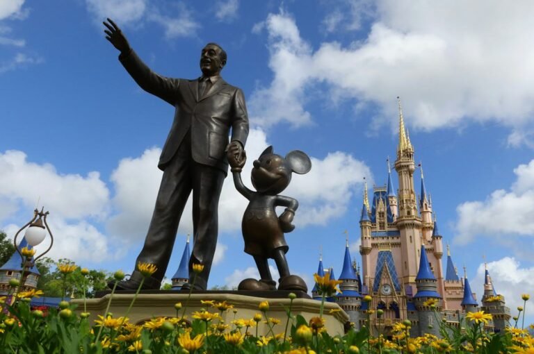 I Let My 7-Year-Old Plan Our Entire Disney Day