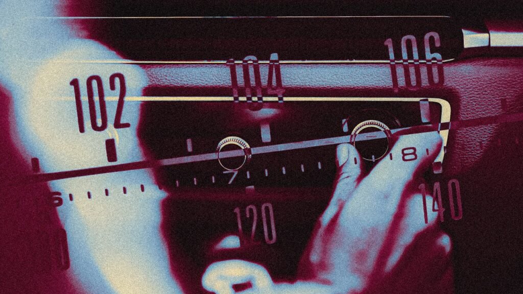 Congress wants to keep AM radio in every new car