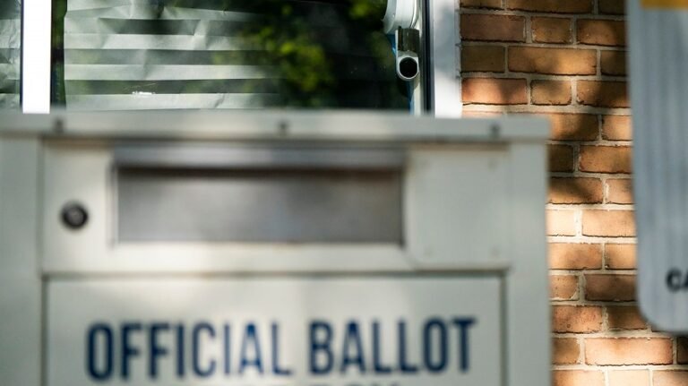 The midterm legal fight is already here